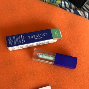 Forever Brillante Metallic Liquid Shadow New/Opened only for picture